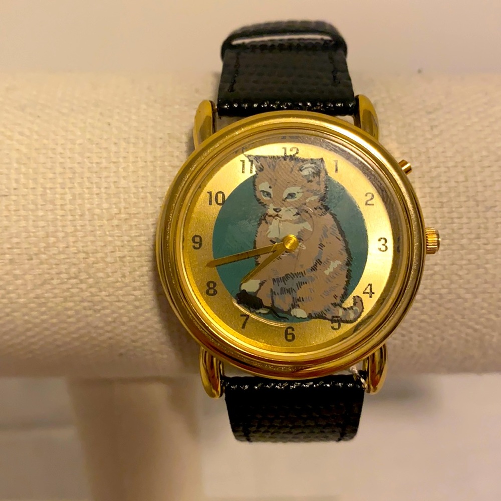 Women’s Vintage Cat and Mouse watch
